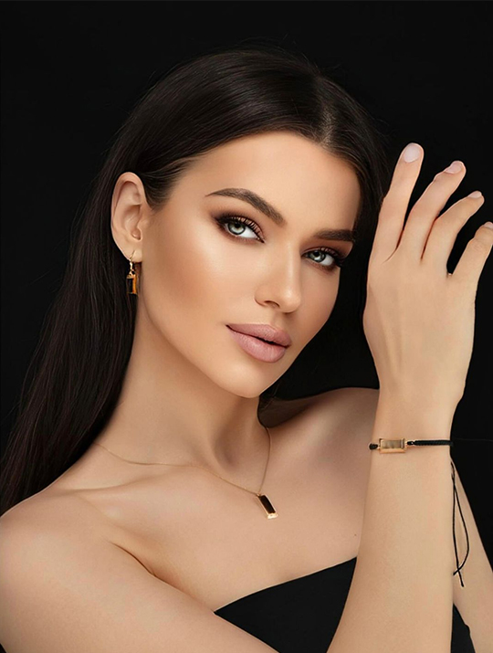Alina Zhdanova