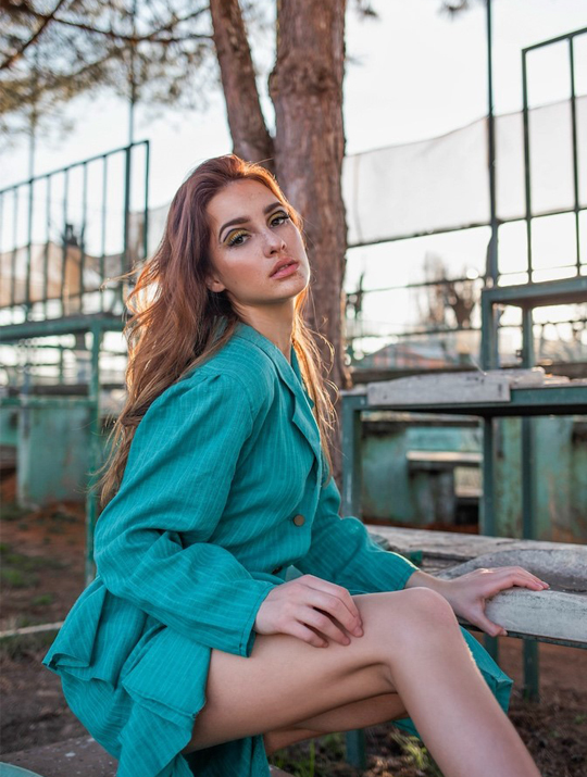 Anja Oz_45