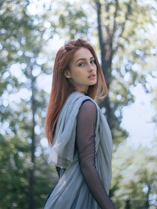 Anja Oz_46