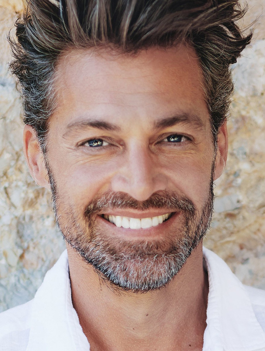 Christoph E.