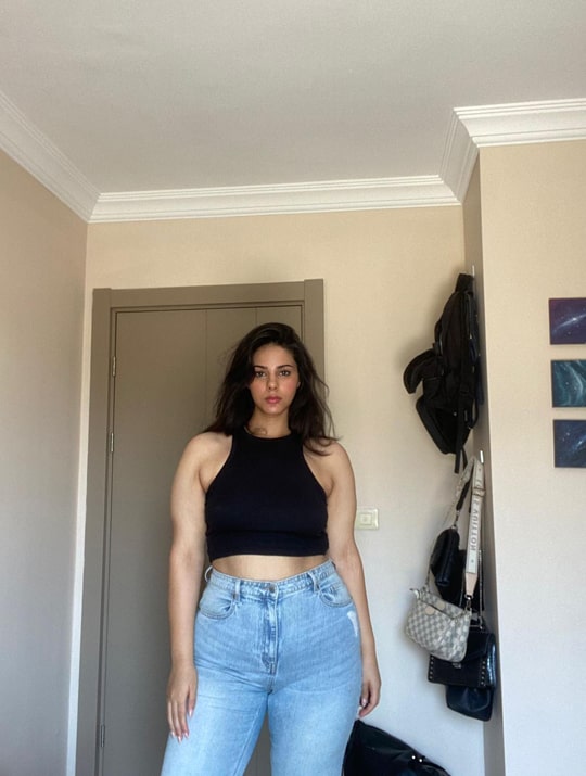 Donya Polaroid
