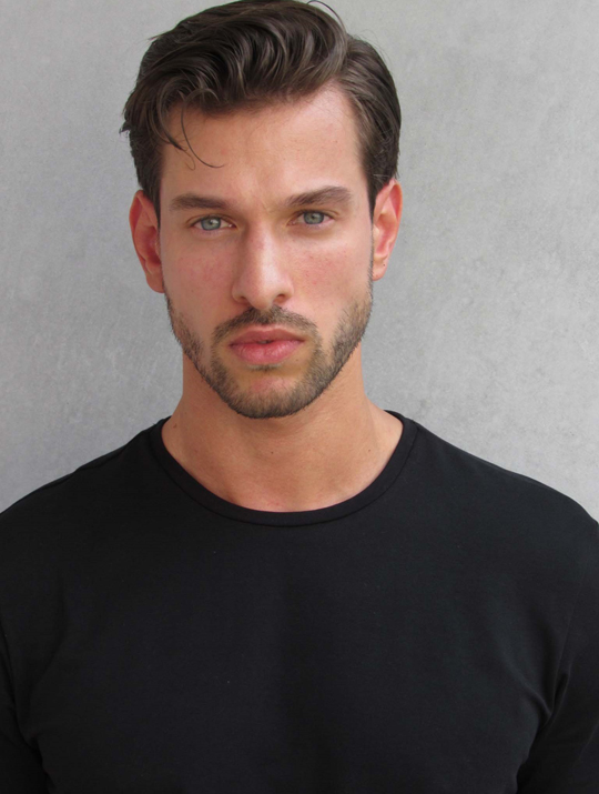 Ennes Polaroid