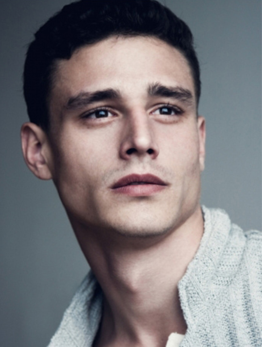 Lee