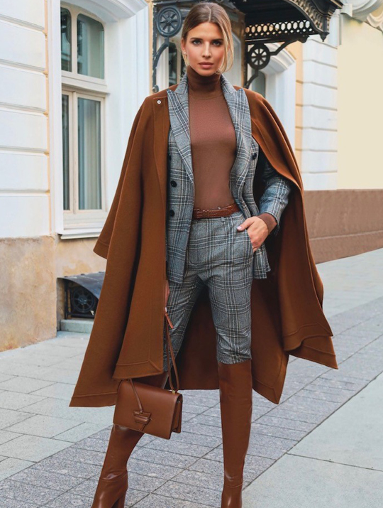 Tina Lovo_60