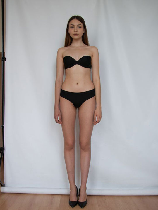 Asya Alek Polaroid