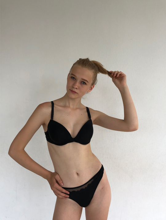 Eve Bala Polaroid