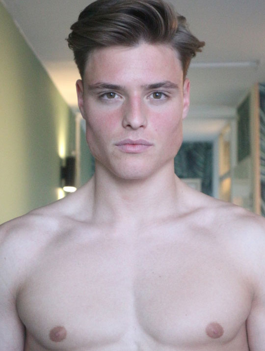 Timo W Polaroid