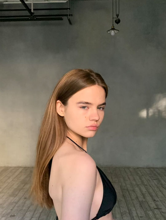 Veronika Safrenenko Polaroid